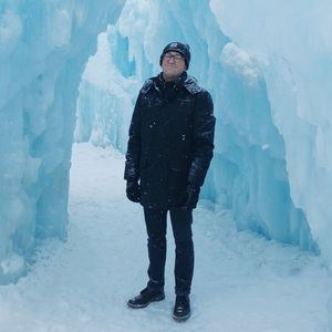 Meet your Posher, Sam